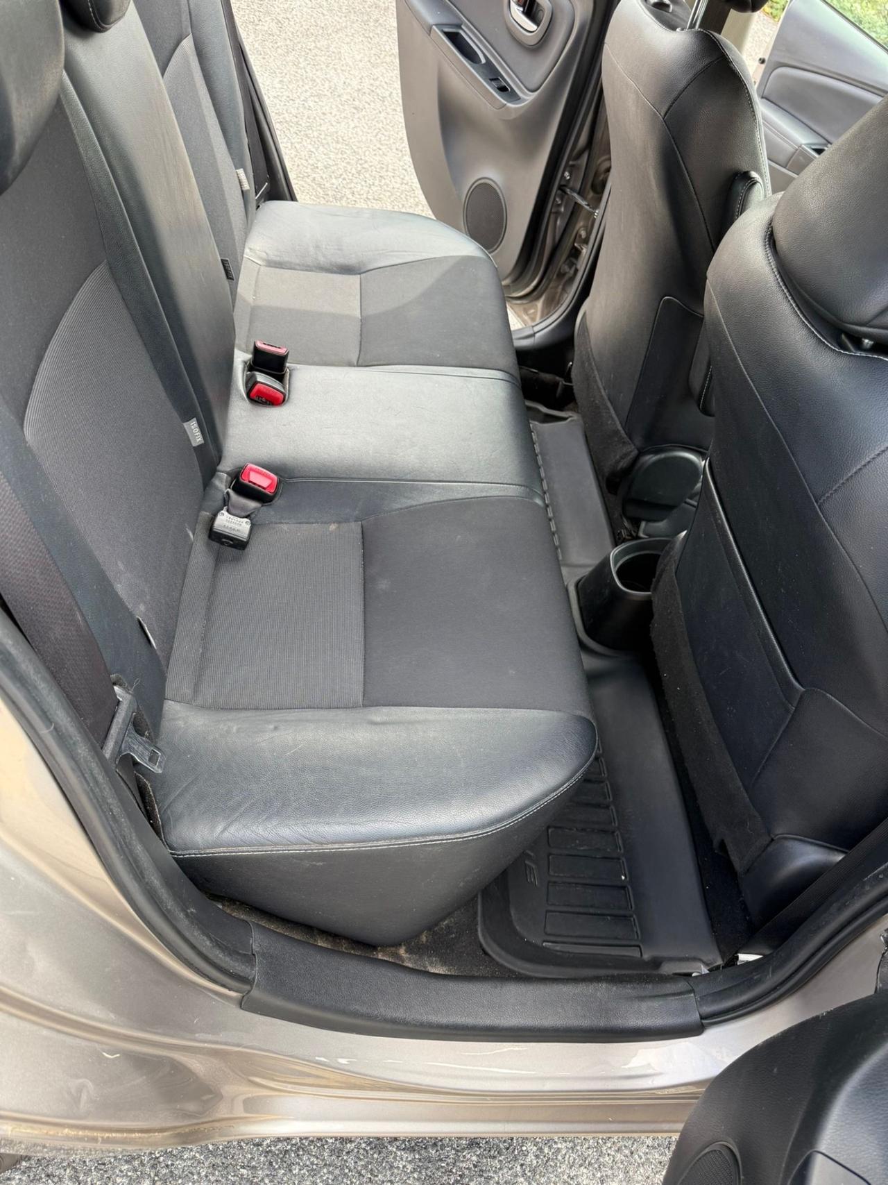 Toyota Yaris 1.4 D-4D 5 porte Cool