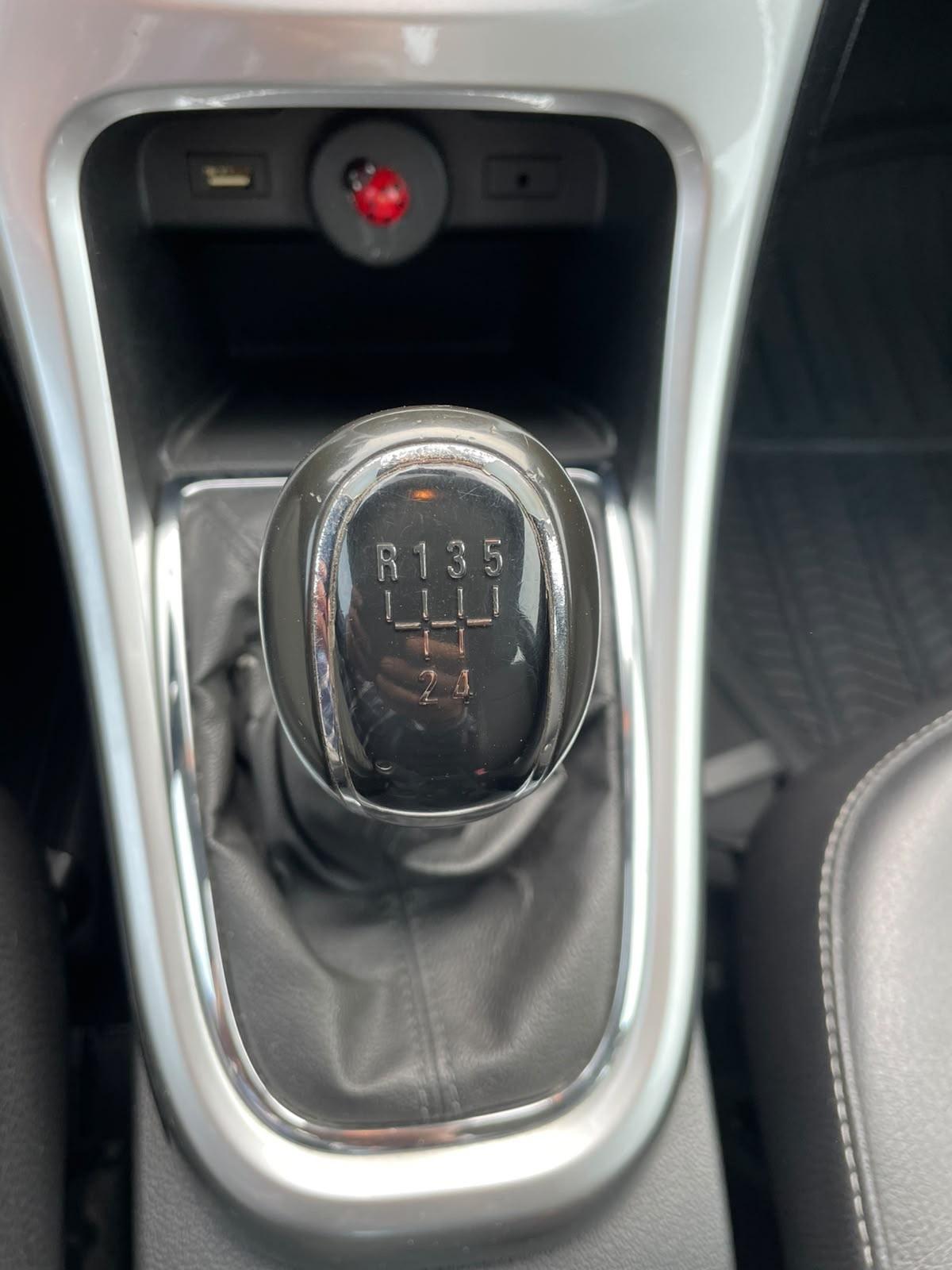 Opel Astra 1.4 100CV 5 porte Cosmo