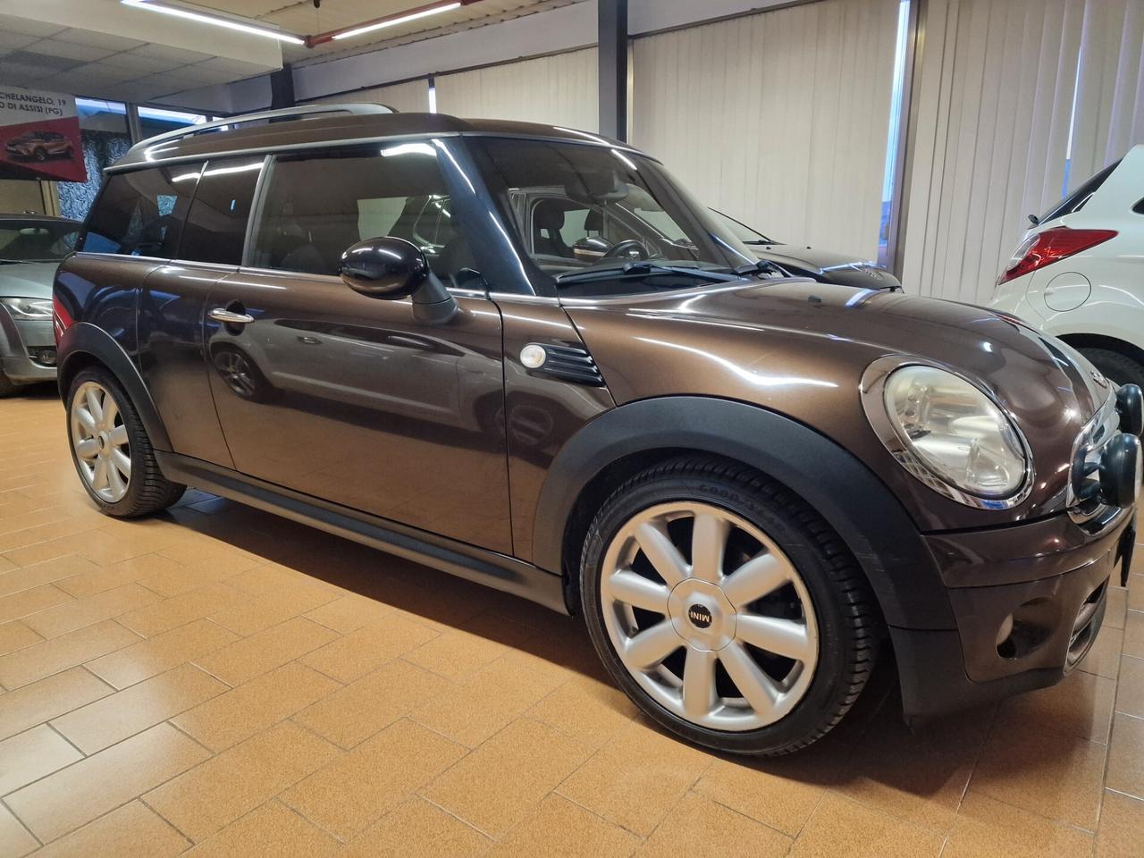 Mini Cooper D Clubman 1.6 16V, 161 mila chilometri ok neopatentati