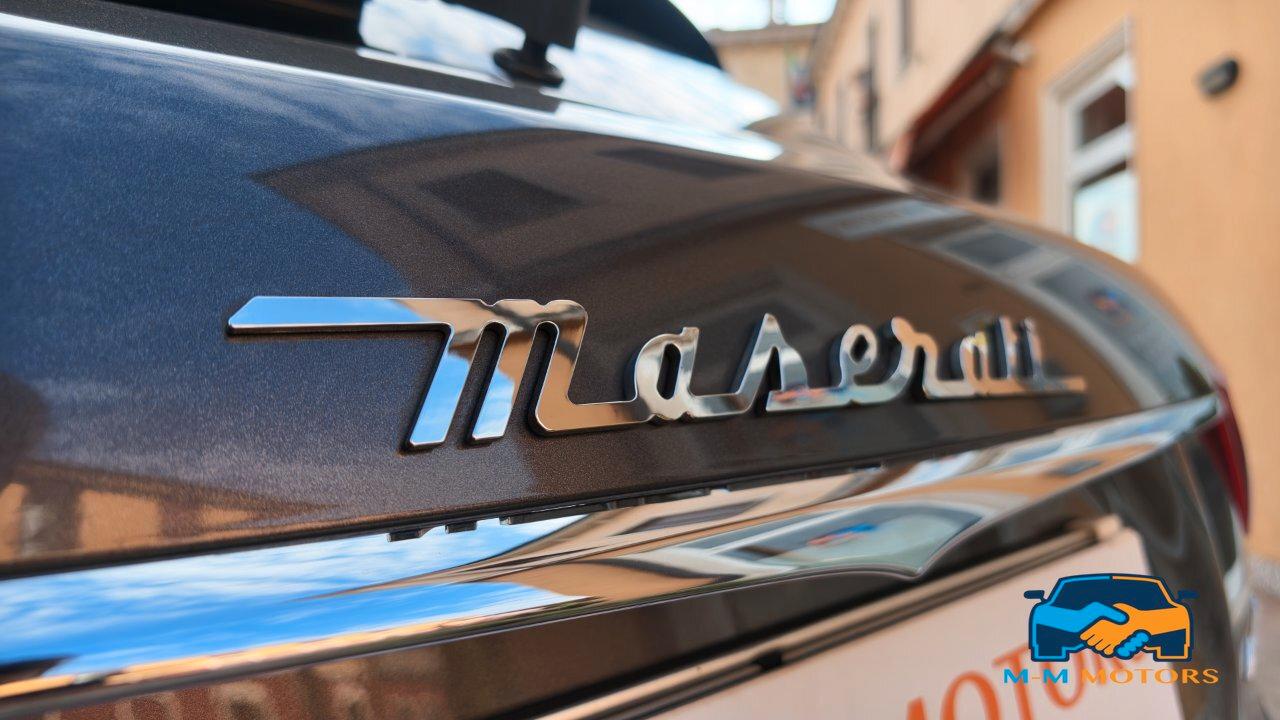 Maserati Levante 3.0 V6 Granlusso 250cv auto