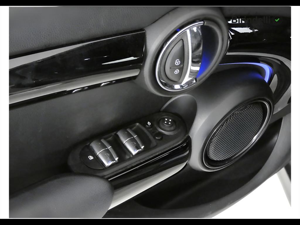 MINI Mini 5 porte (F55) - Mini 1.5 Cooper Classic 5 porte