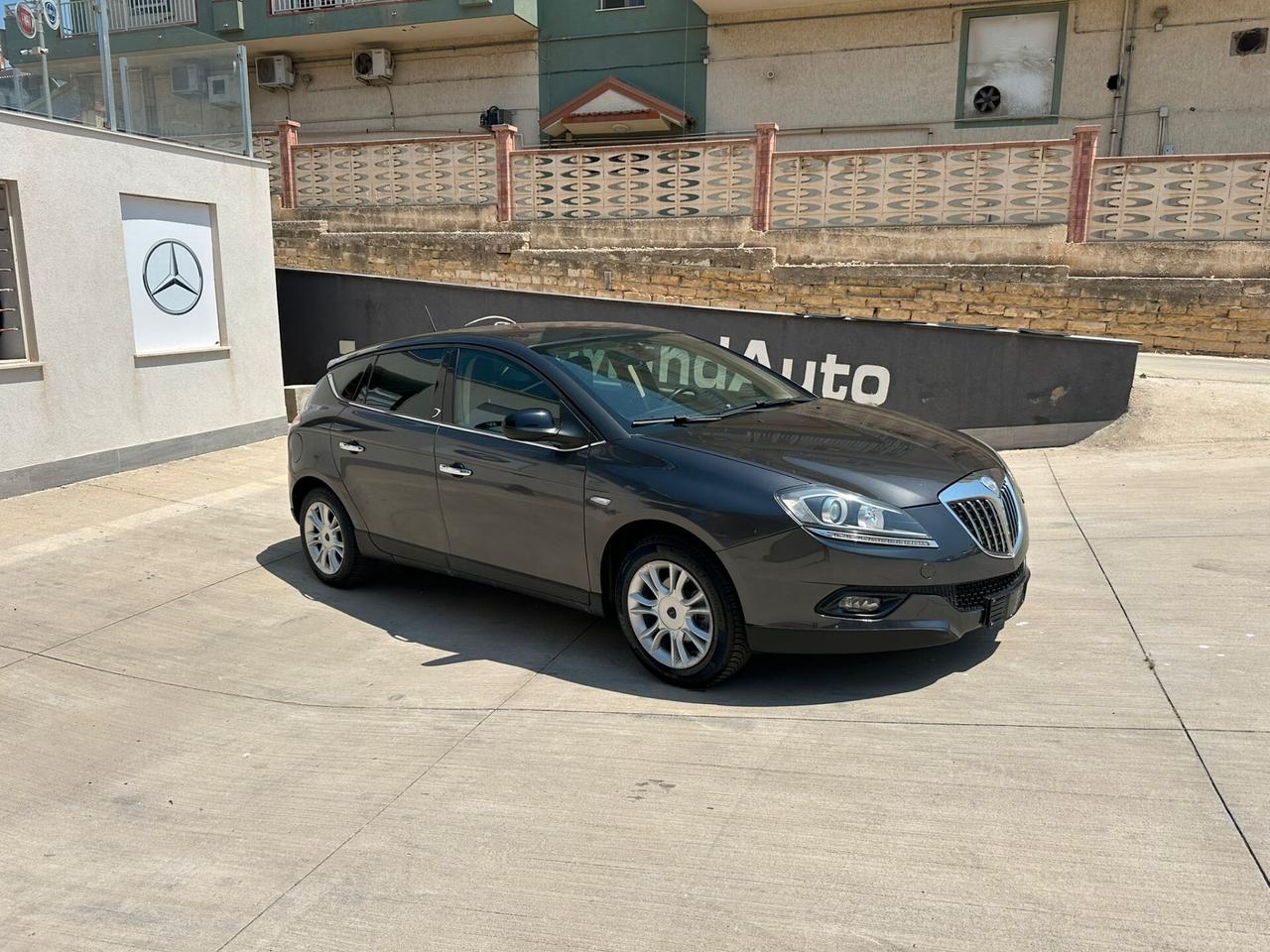 Lancia Delta 1.6 MJT DPF Oro