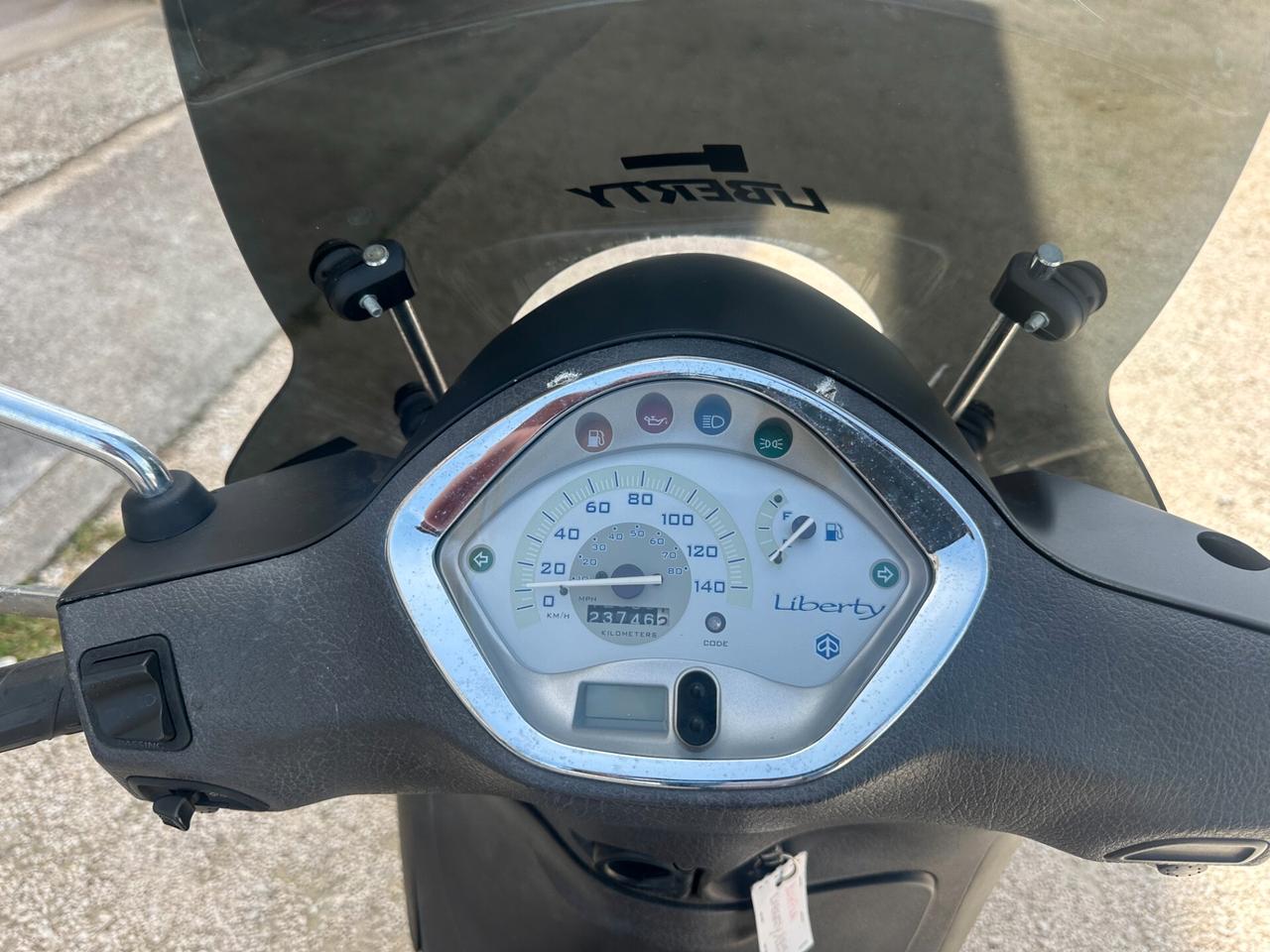 PIAGGIO LIBERTY 125 2008