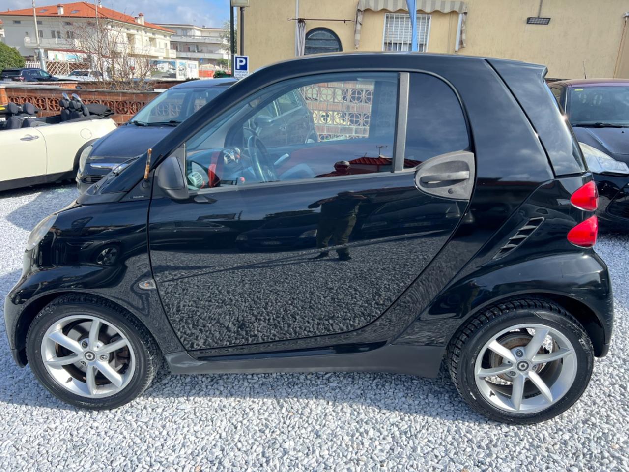 Smart ForTwo 800 40 kW coup&eacute; passion cdi