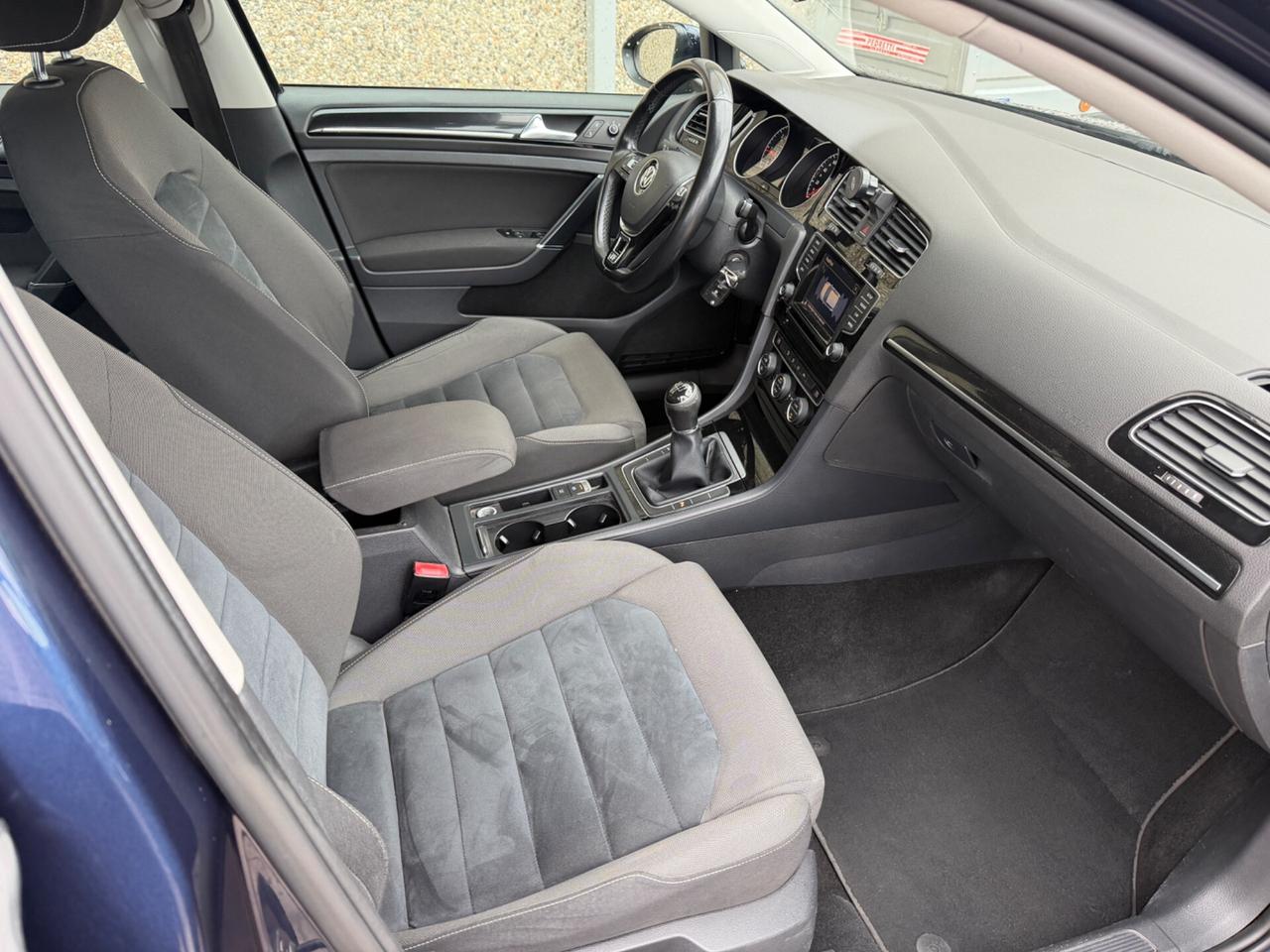 VW GOLF 7 R-LINE 1.6TDI GANCIO TRAINO 1500kg