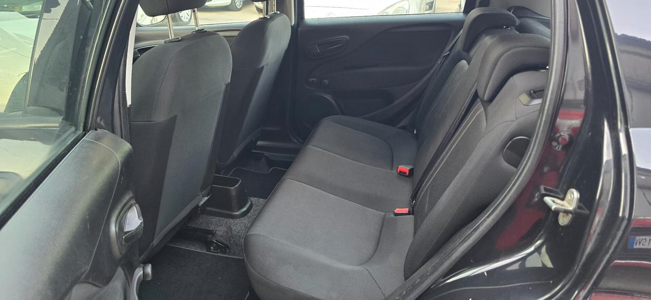 Fiat Punto 1.3 MJT euro 6.b catena distribuzione nuova e frezione nuova