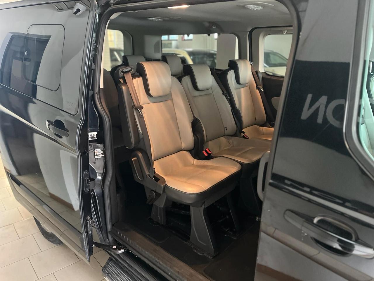 Ford Tourneo Custom 310 2.0 TDCi 170CV aut. PL Titanium