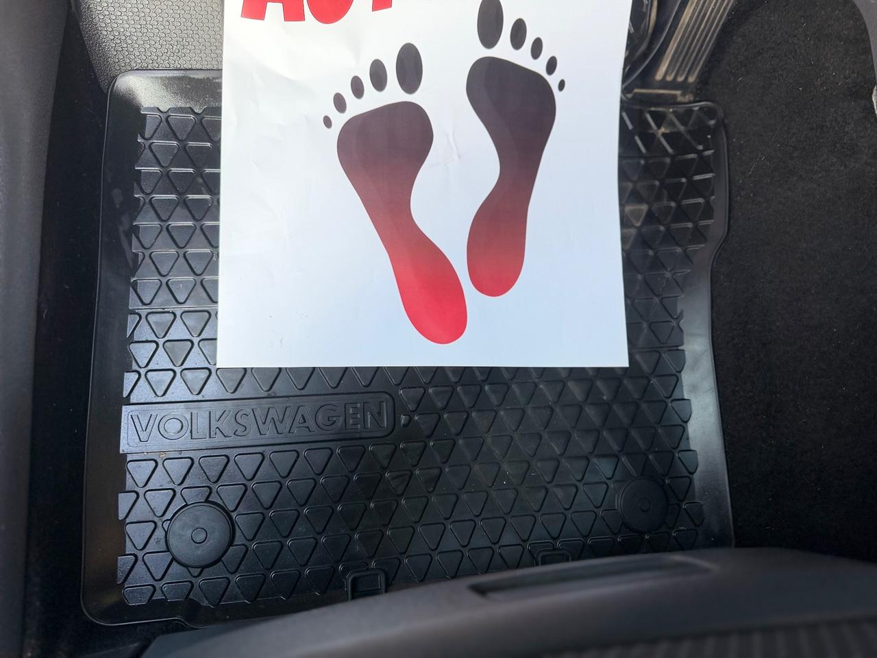 Volkswagen Touran 2012 1.6 TDI km 170,000 GARANZIA 12 mesi ! ! !