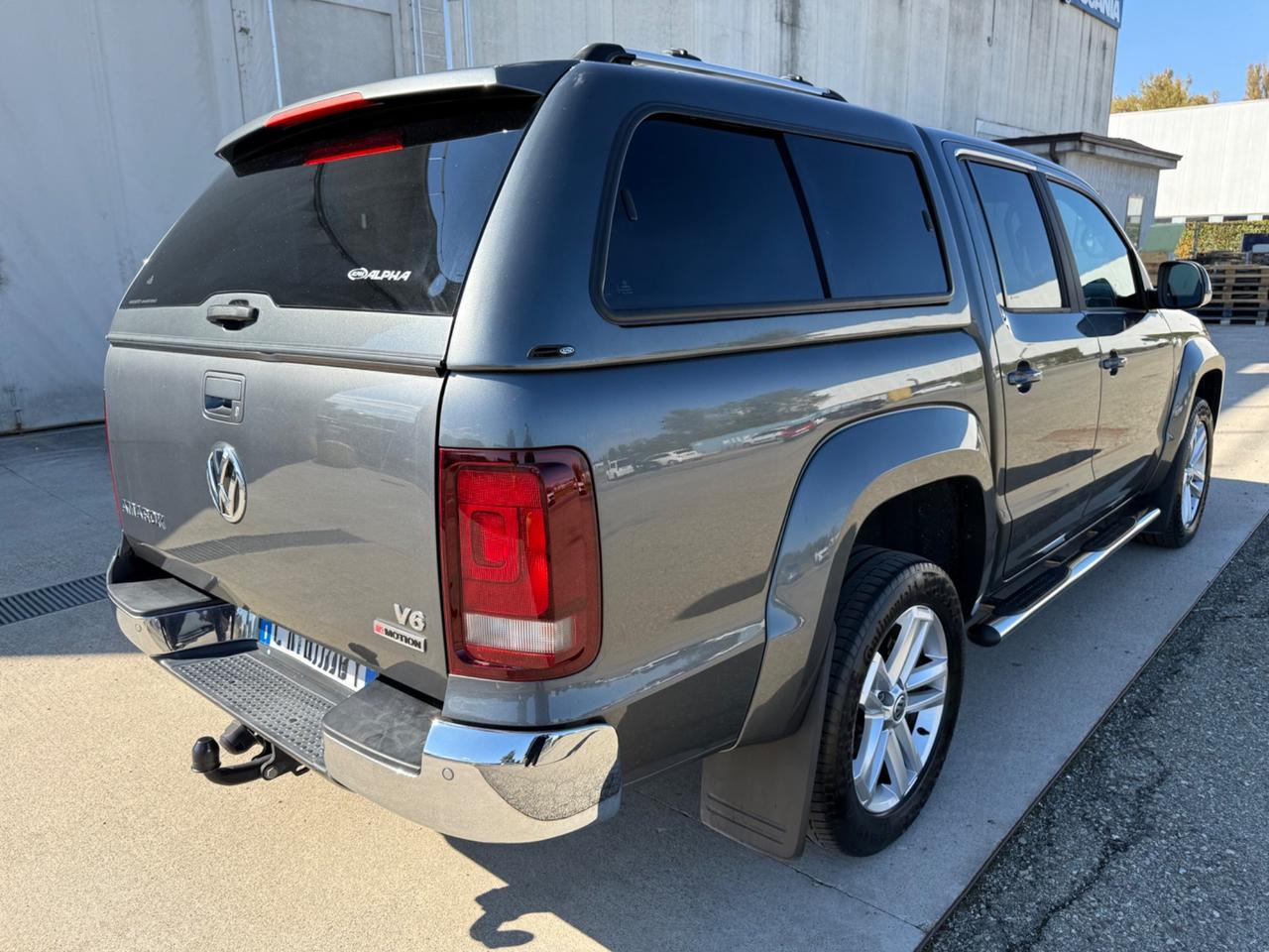 Volkswagen Amarok 3.0 V6 TDI 4MOTION BMT permanente aut. DC Aventura