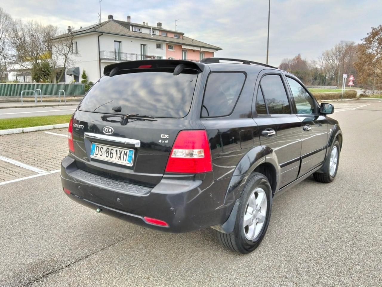 Kia Sorento 2.5 16V CRDI VGT 4WD Automatik*Pelle*Navi