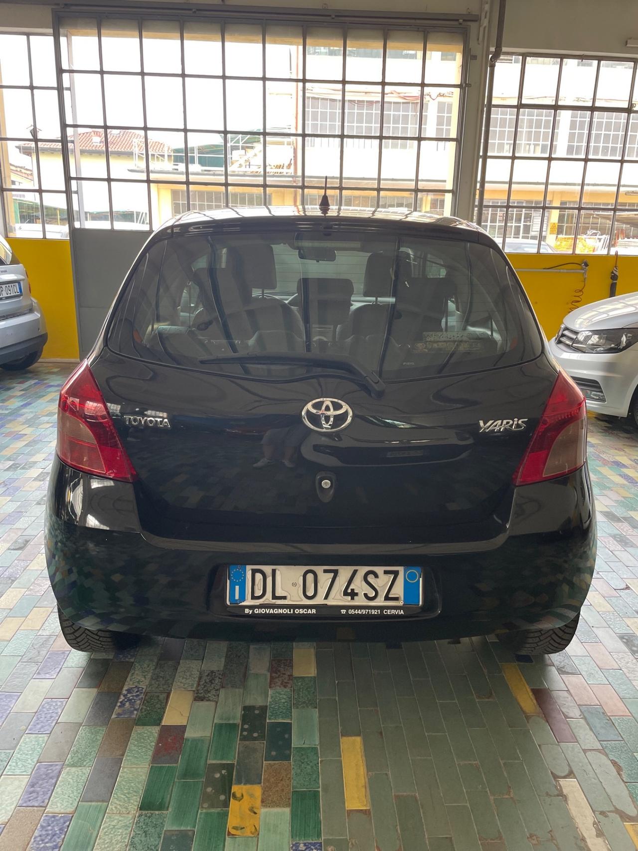 Toyota Yaris 1.0 Gpl VALIDO FINO AL 2032