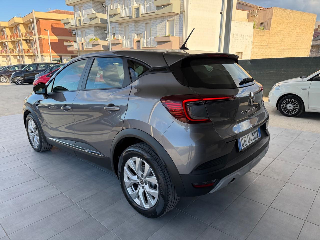 Renault Captur Blue dCi 115 CV EDC Initiale Paris