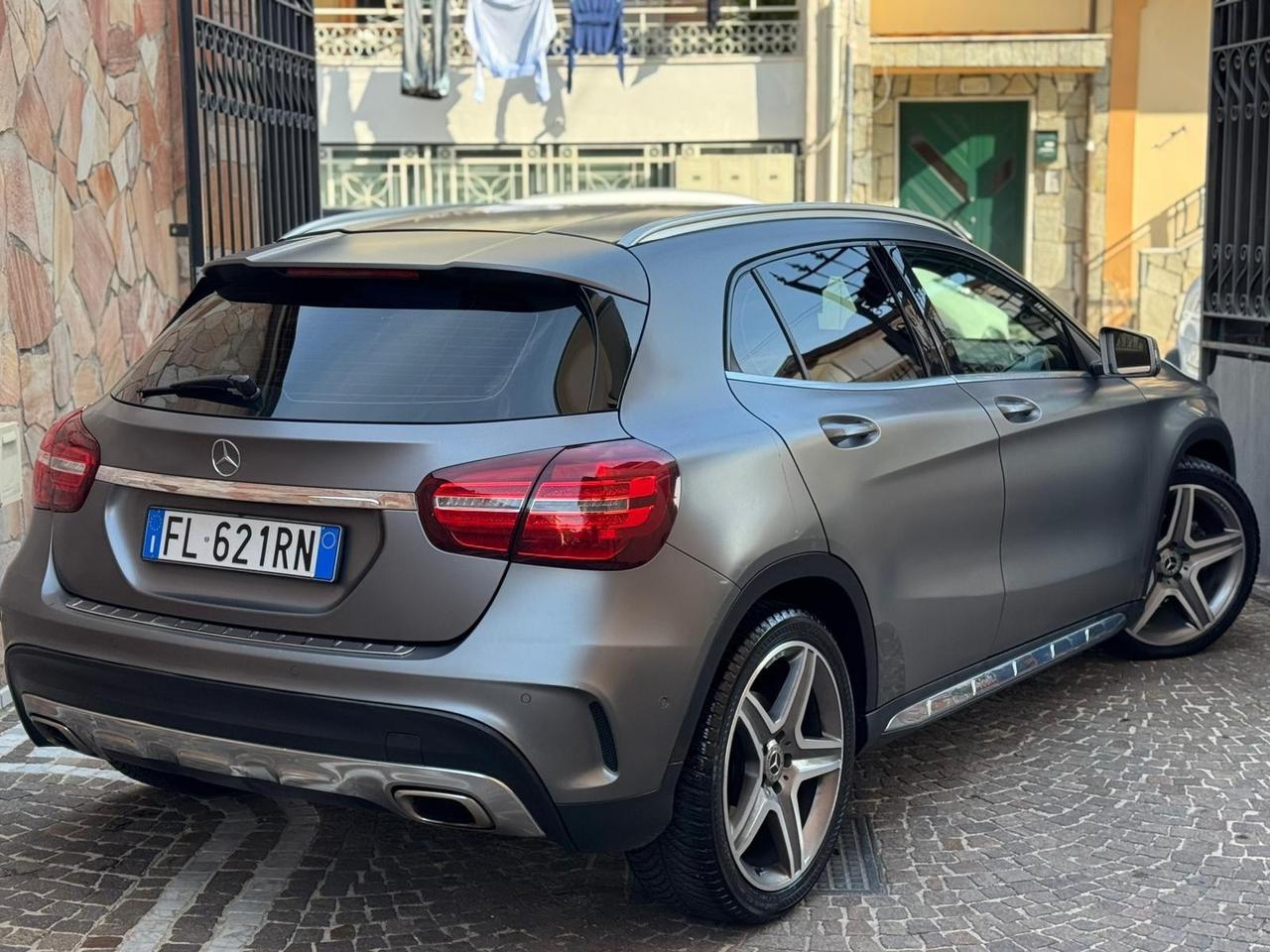 Mercedes-benz GLA 200 d Automatic Premium