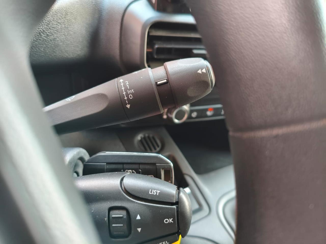 Peugeot Partner BlueHDi 100 PL Furgone Premium