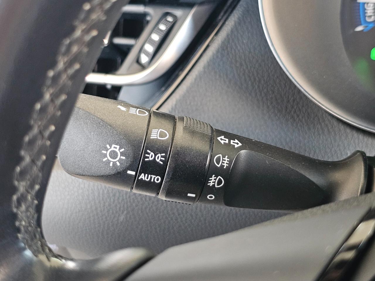 Toyota C-HR 1.8 Hybrid E-CVT Business