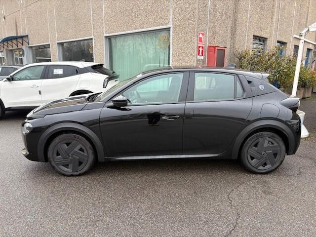 Lancia Ypsilon Hybrid e-DCT