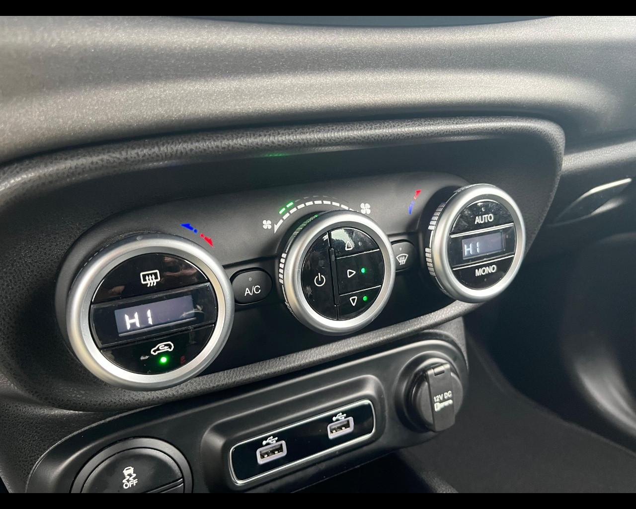 FIAT 500L - 500L 1.4 95 CV S&S Cross