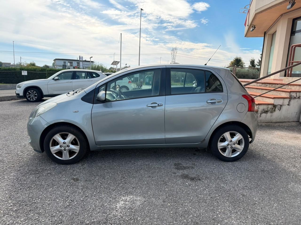 Toyota Yaris 1.3 3 porte Sol