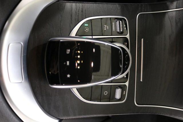 MERCEDES-BENZ C 220 d Auto 4Matic Coupé Premium