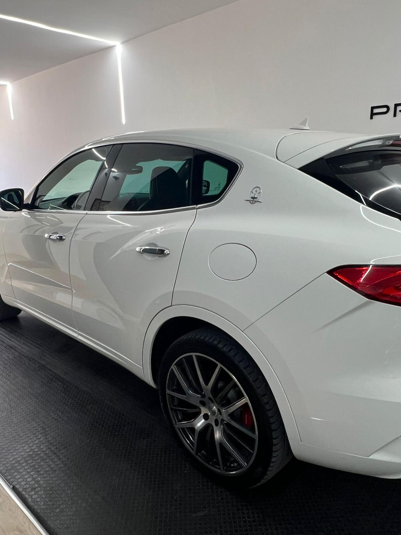 Maserati Levante V6 Diesel AWD Gransport