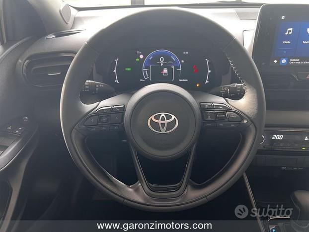 Toyota Yaris 1.5 Hybrid 5 porte Trend