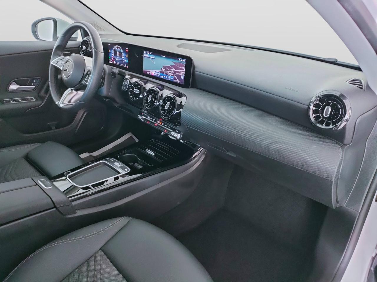 Mercedes-Benz Classe A - W177 2023 - A 180 d Advanced auto