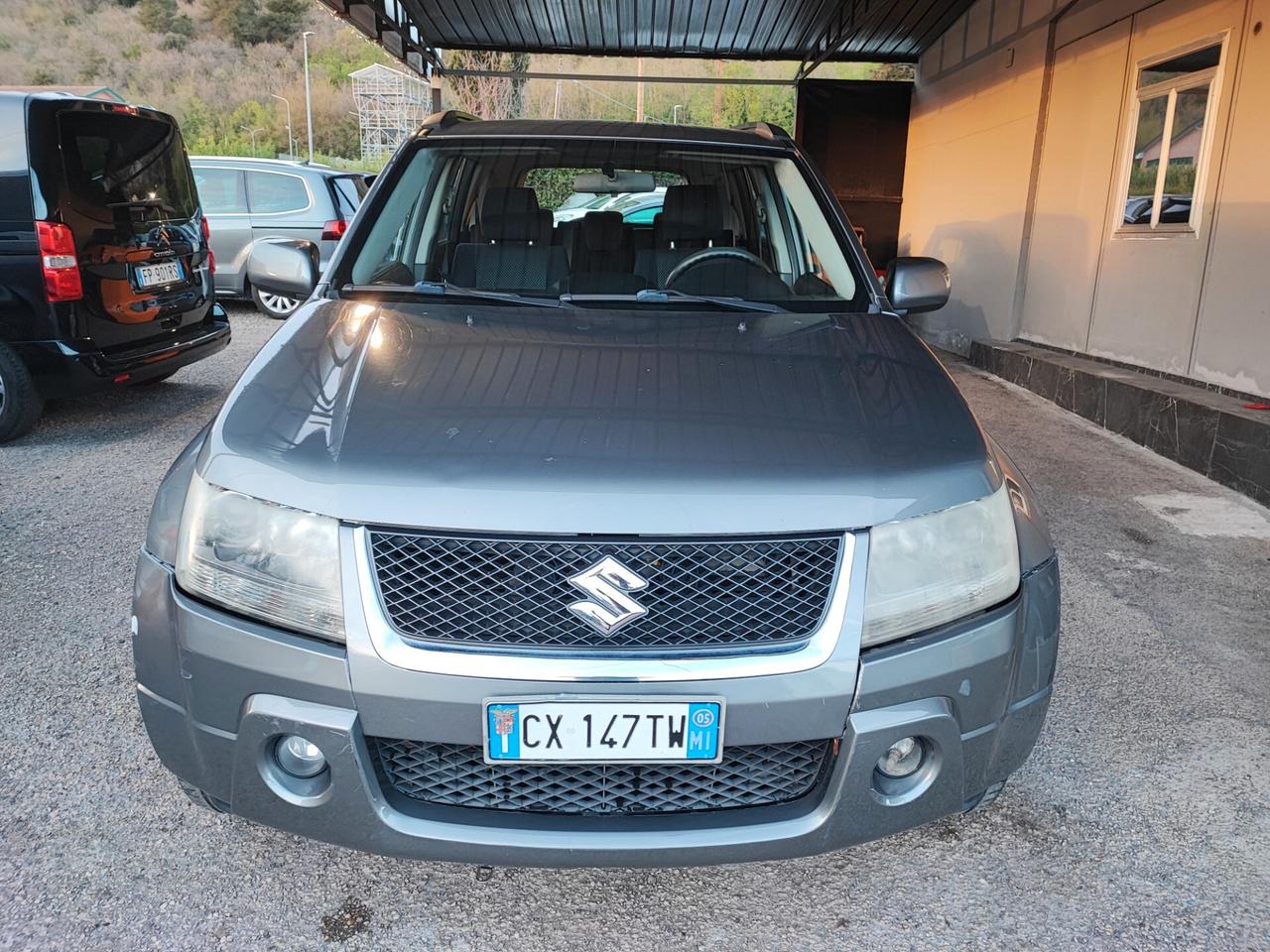 Suzuki Grand Vitara 1.9 DDiS 5 porte