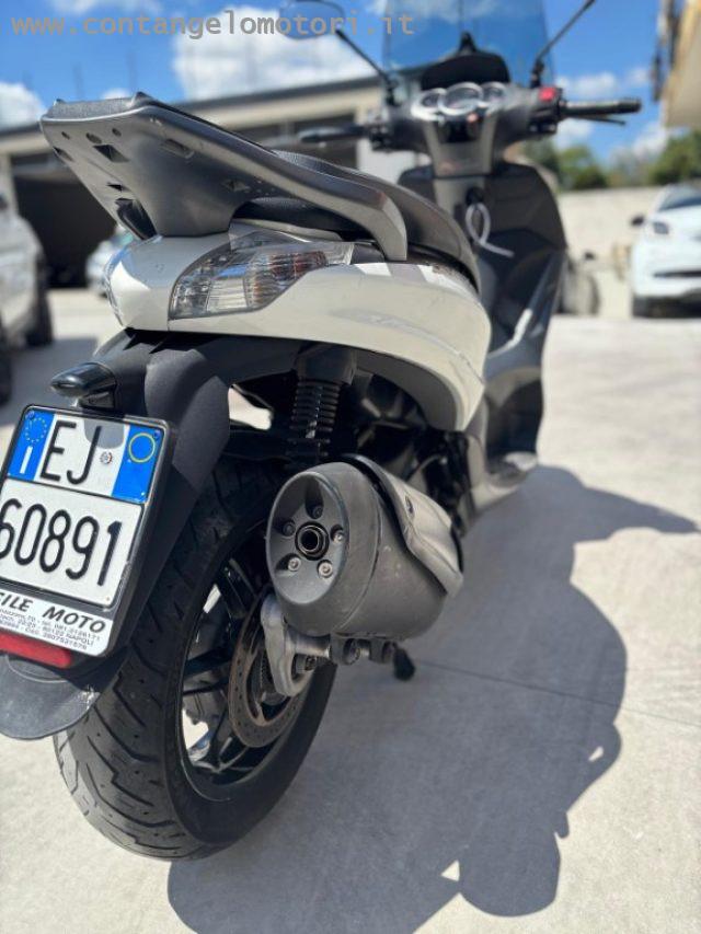 PIAGGIO Beverly 350 i.e. sport touring