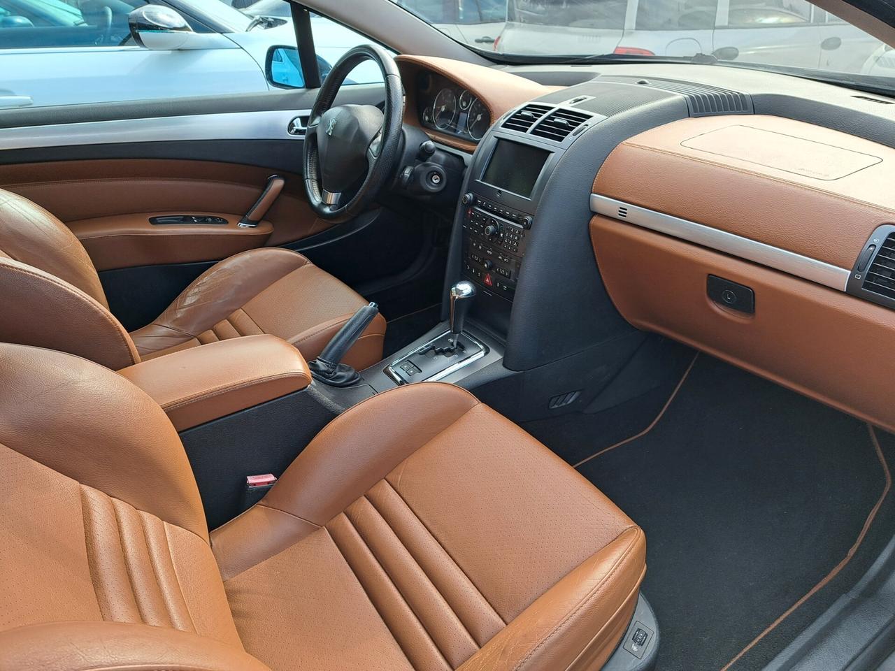 Peugeot 407 Coupé 2.7 V6 HDi Tecno