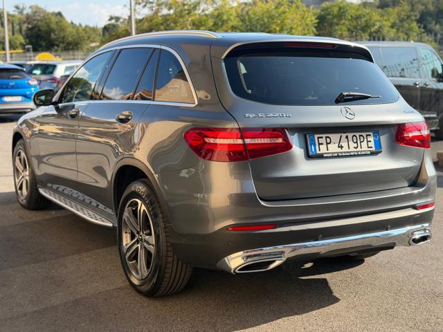 MERCEDES-BENZ GLC 220 d 4Matic Business SPORT (FULL OPTIONAL)