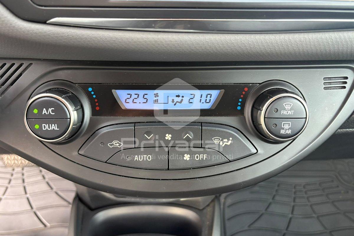 TOYOTA Yaris 1.5 Hybrid 5 porte Active