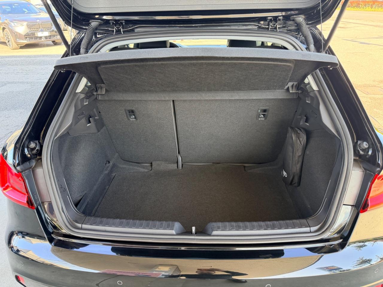 Audi A1 SPB 30 TFSI S tronic line edition taralli black