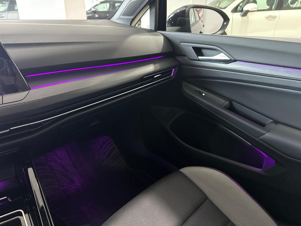 Volkswagen Golf GTI 2.0 TSI