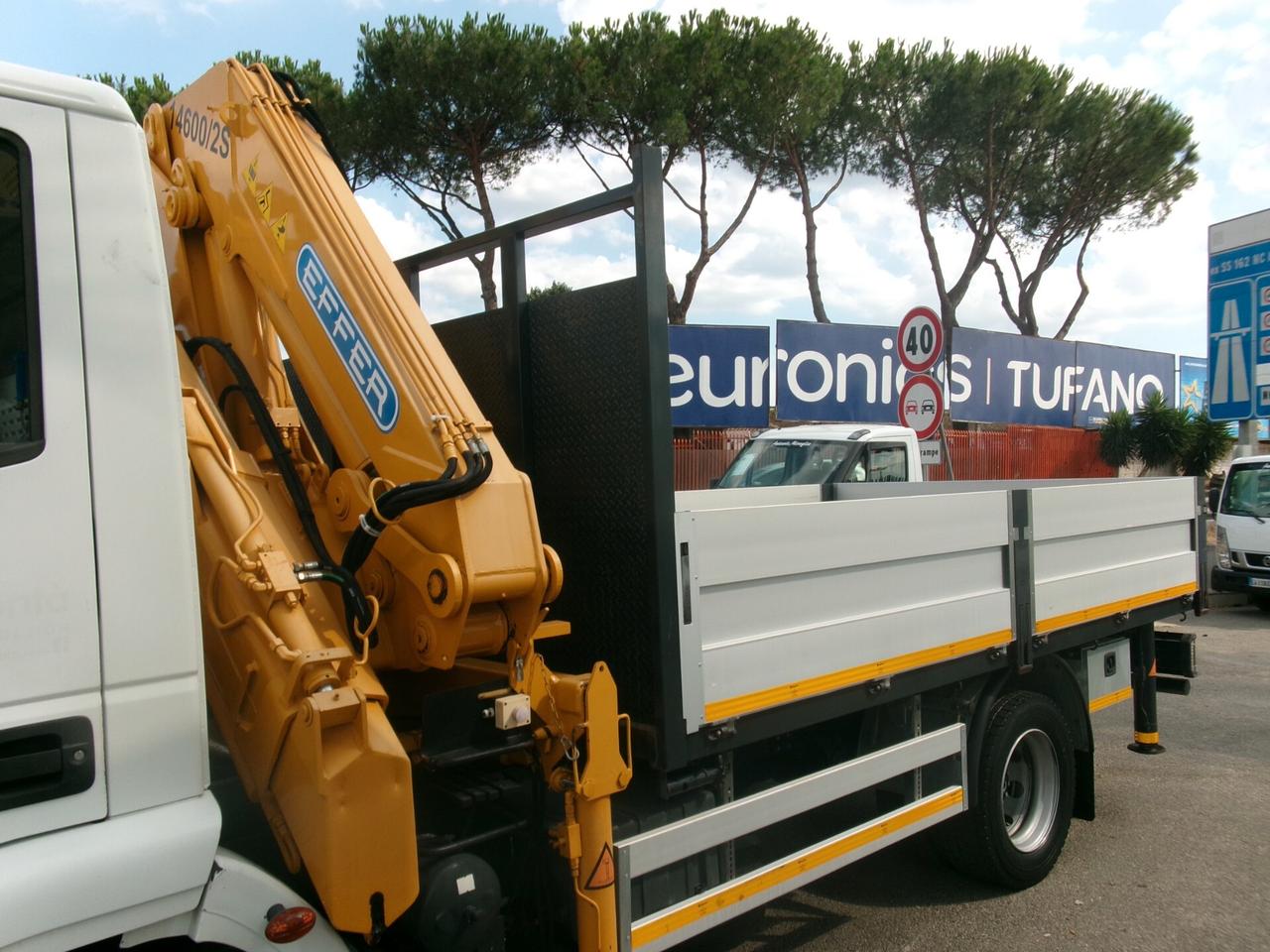 Iveco EUROCARGO 120/22 E5 GRU EFFER 14600/2S 4 PIEDI +CASSONE FISSO DA 4.20 METRI