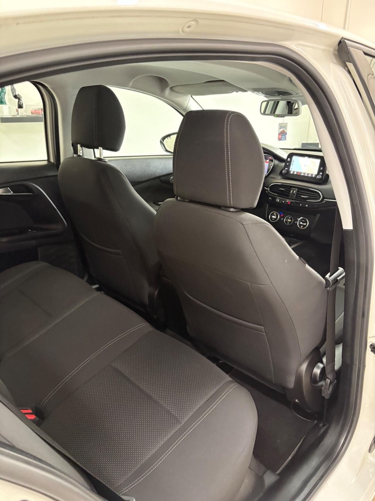Fiat Tipo 1.6 Mjt 5 porte Full Led