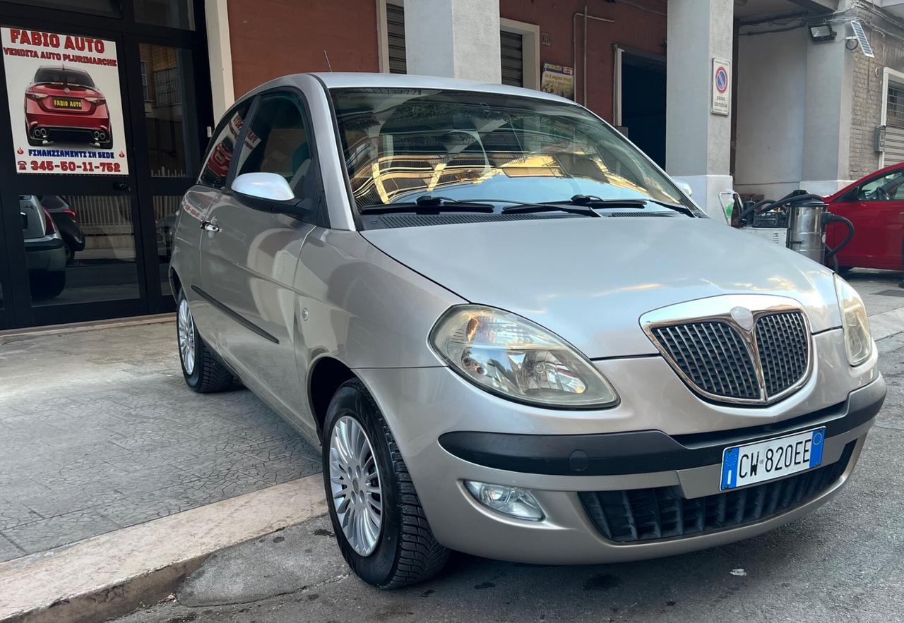 Lancia Ypsilon 1.3 Multijet 16V Oro