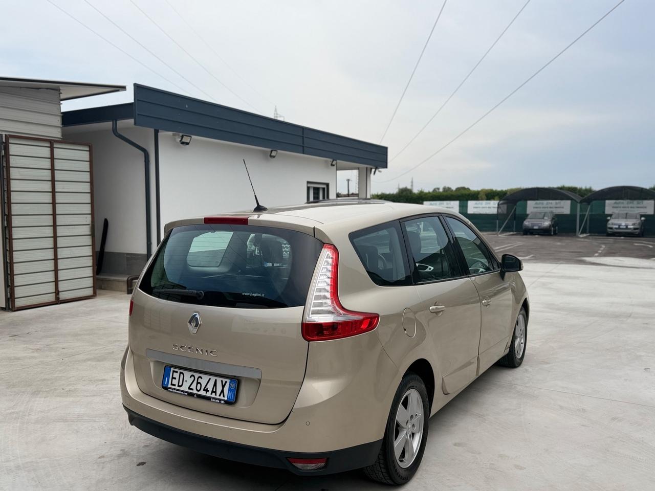 Renault Scenic Scénic 1.9 dCi 130CV Luxe