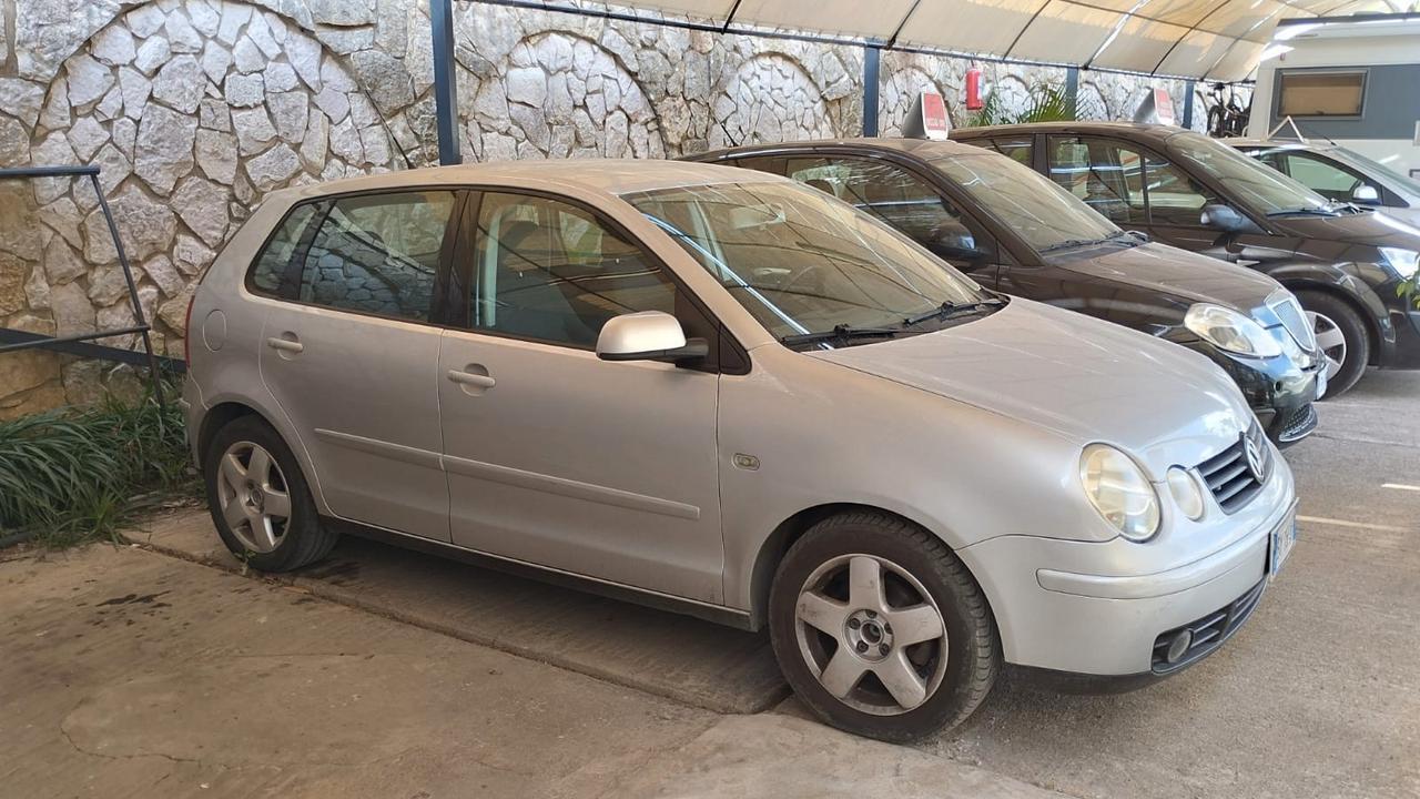 VOLKSWAGEN POLO 1.9