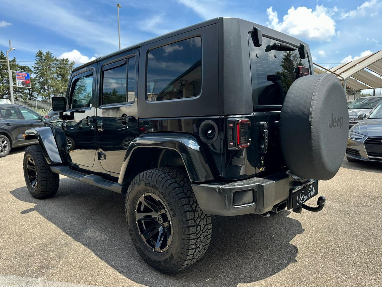 Jeep Wrangler Unlimited 2.8 Auto Sahara Hard-Top