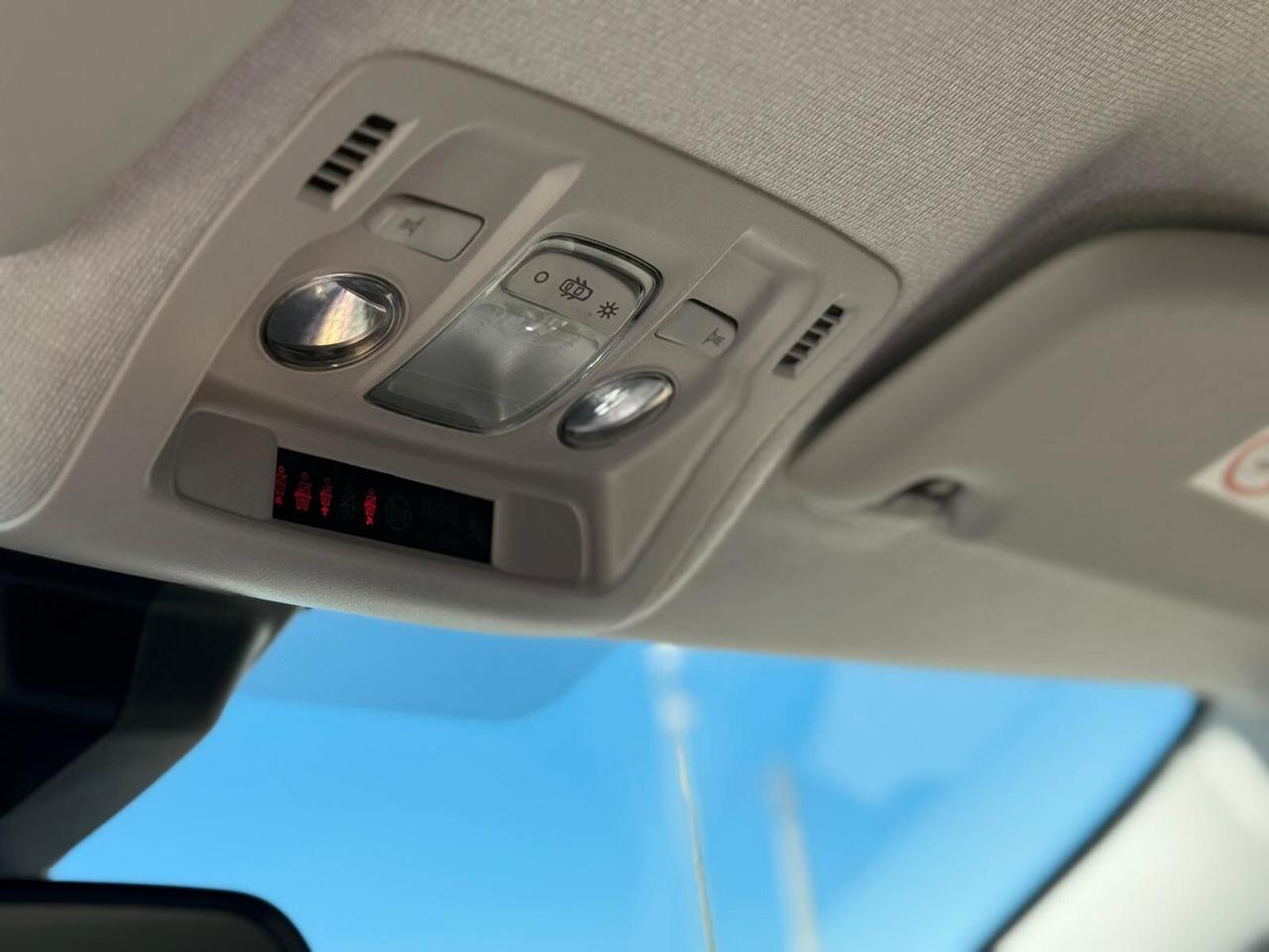 CITROEN C3 SHINE 1.2 110 CV - AZIENDALE - km 34.000