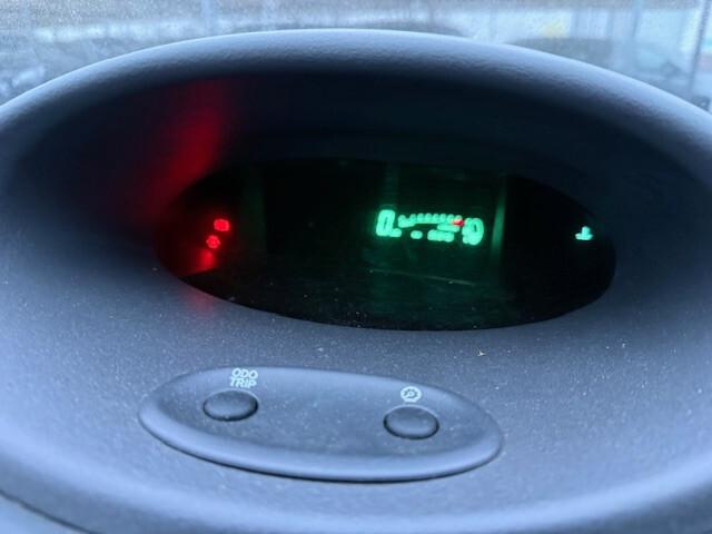 Toyota Yaris 1.0i 16V cat 3 porte Sol