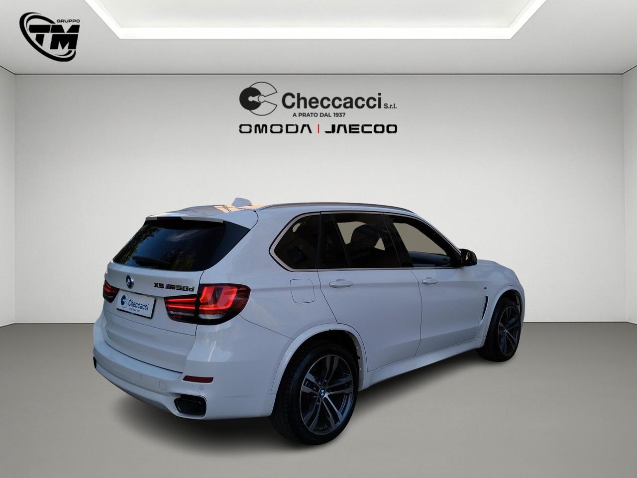 BMW X5 M M50d auto * FULL OPTIONAL * IVA ESPOSTA *