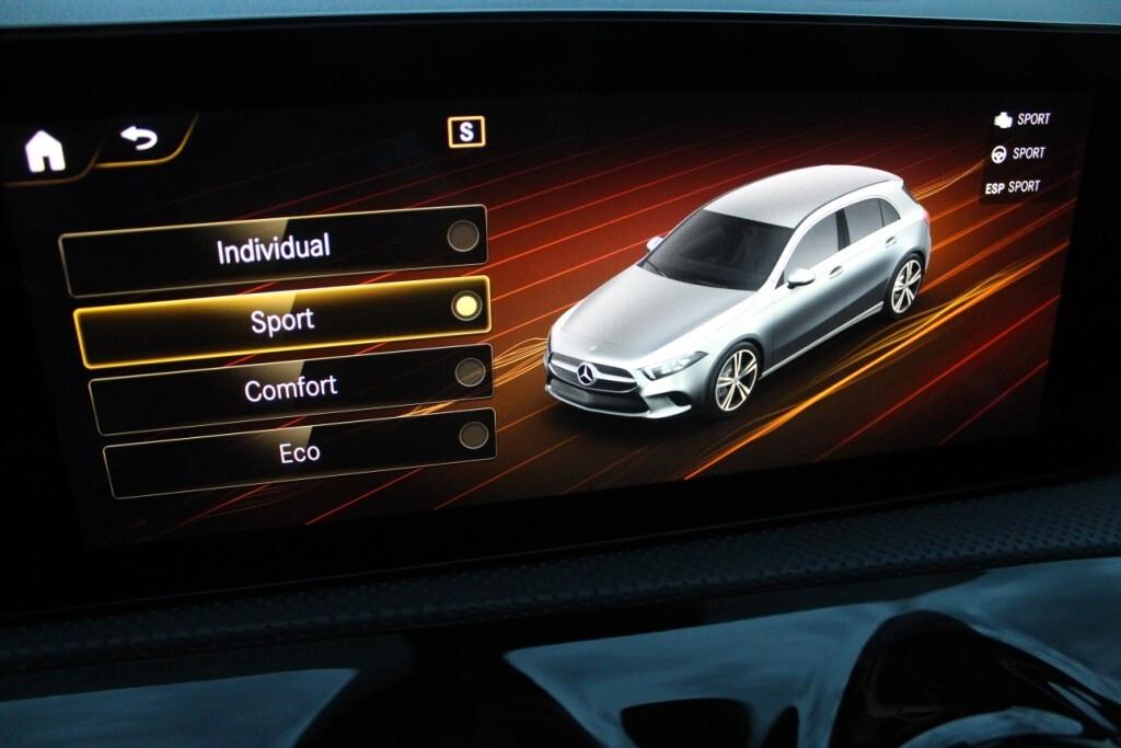 MERCEDES Classe A 180 d Aut. *AMG *Tetto