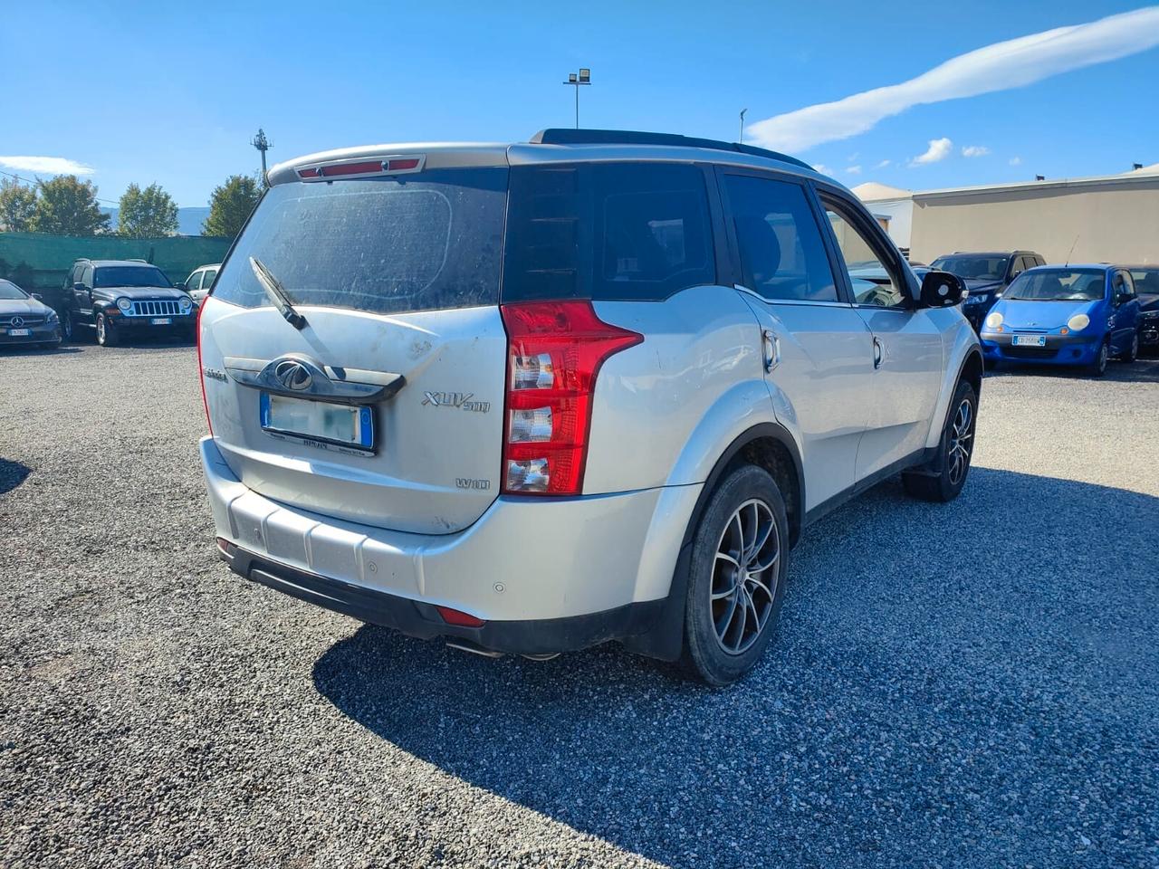 Mahindra XUV500 2.2 16V AWD W10