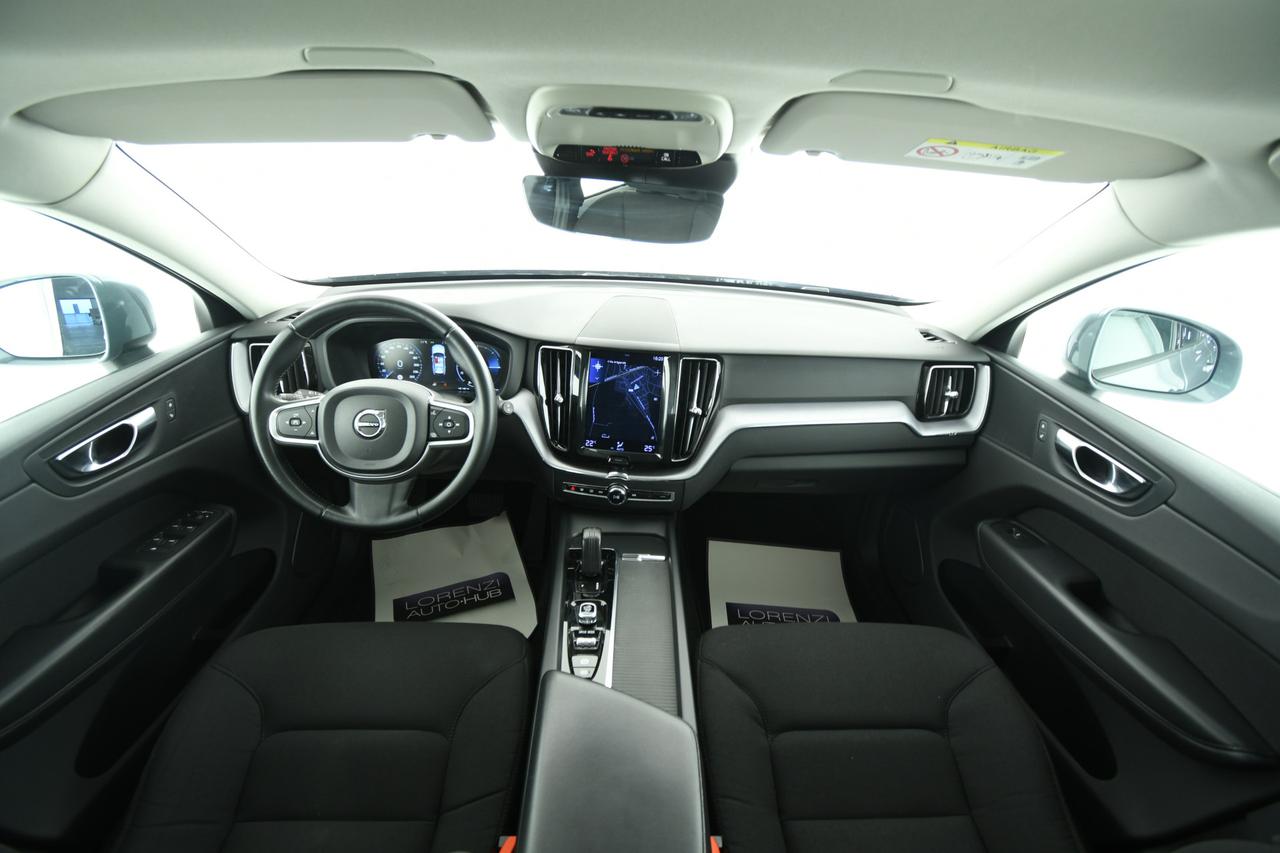 VOLVO XC60 2.0 b4 Momentum Pro awd auto CAMERA+APP CONNECT