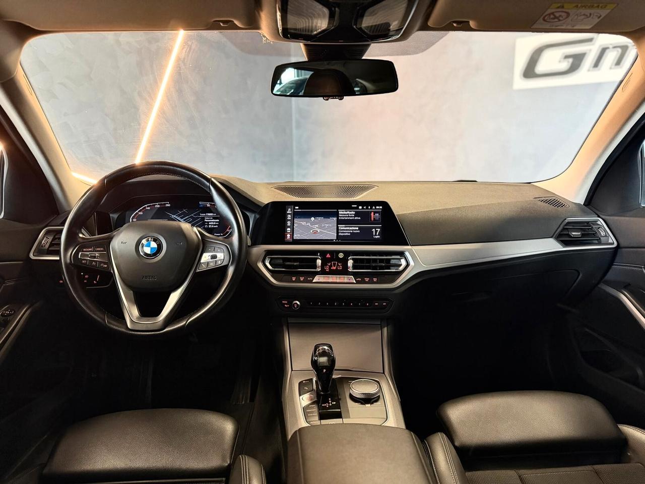 Bmw 320d 48V xDrive Touring Business Advantage