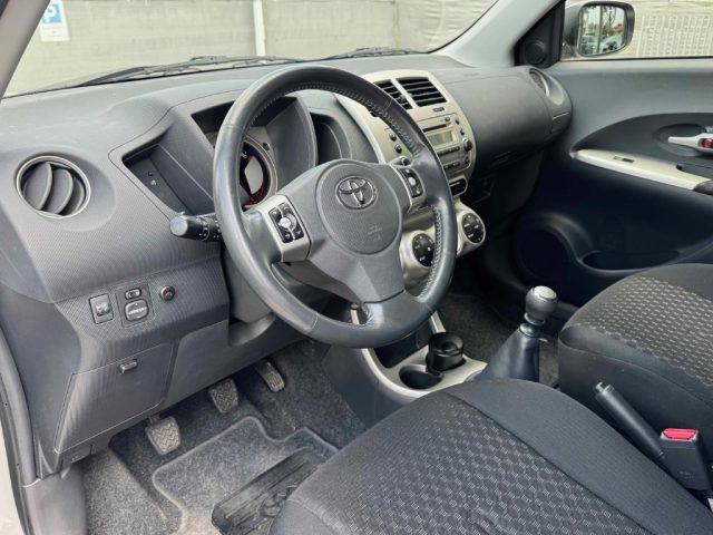 TOYOTA Urban Cruiser 1.3 Sol
