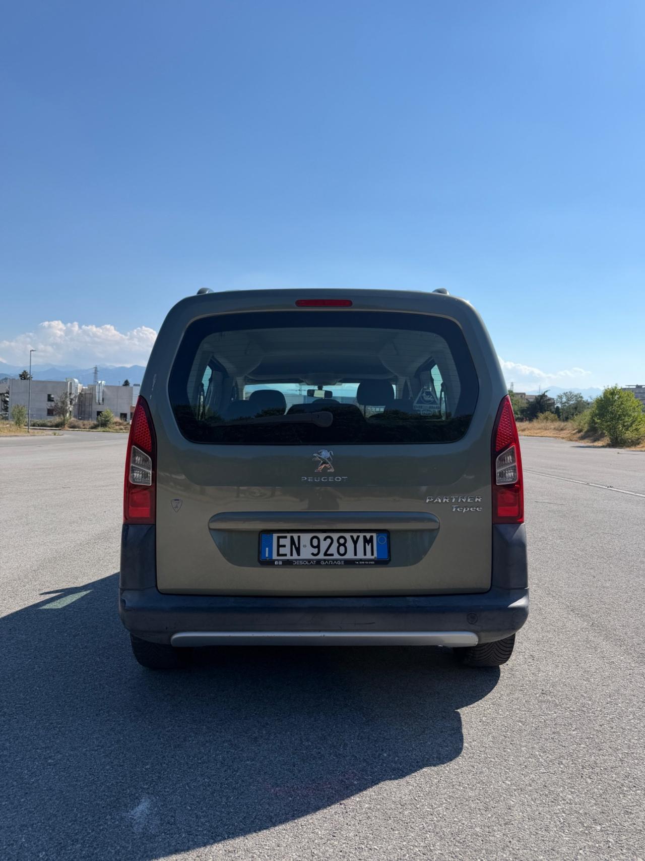 Peugeot Partner Tepee 1.6 HDi 115CV Outdoor