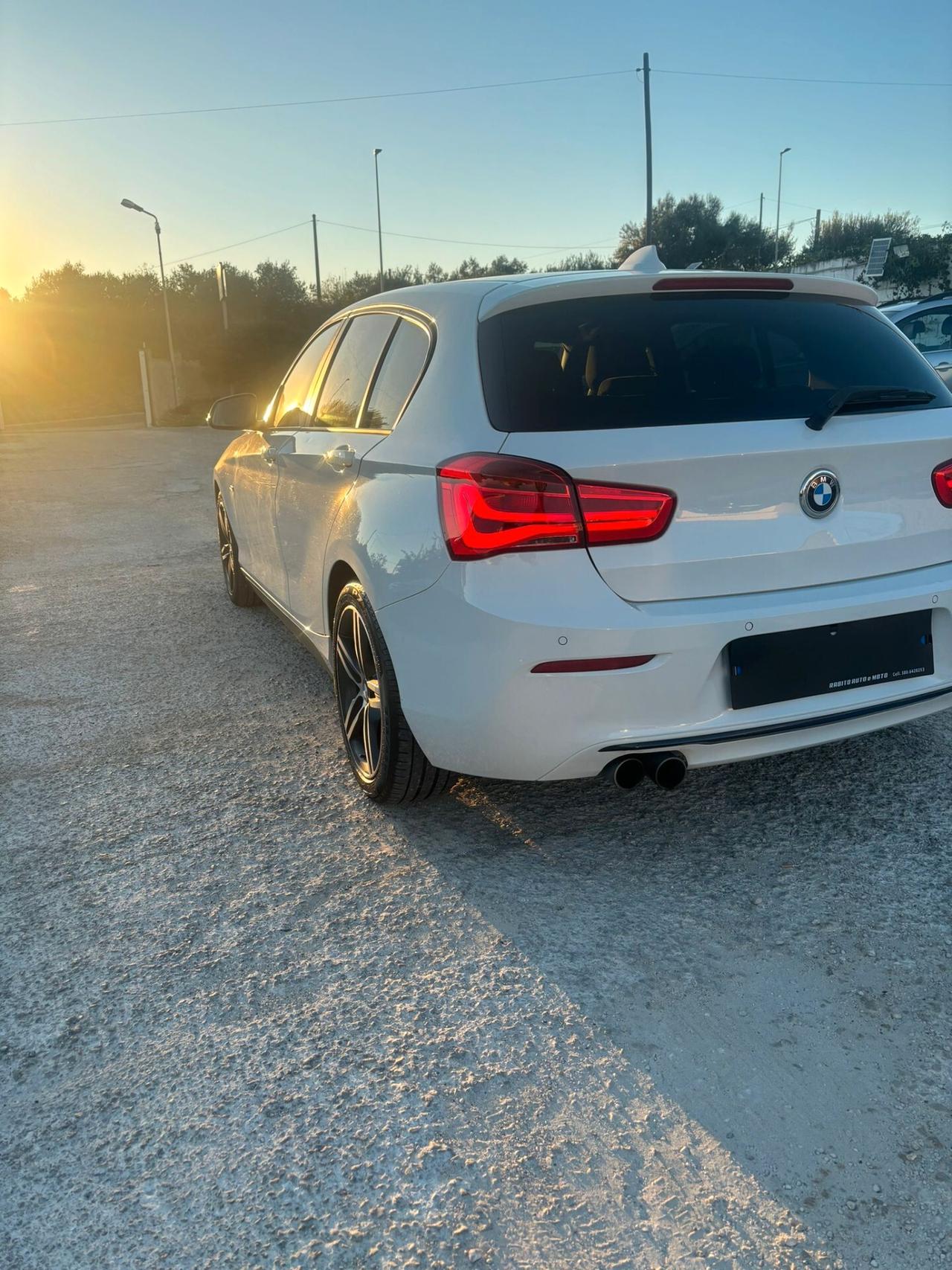 Bmw 116 116i 5p. Urban
