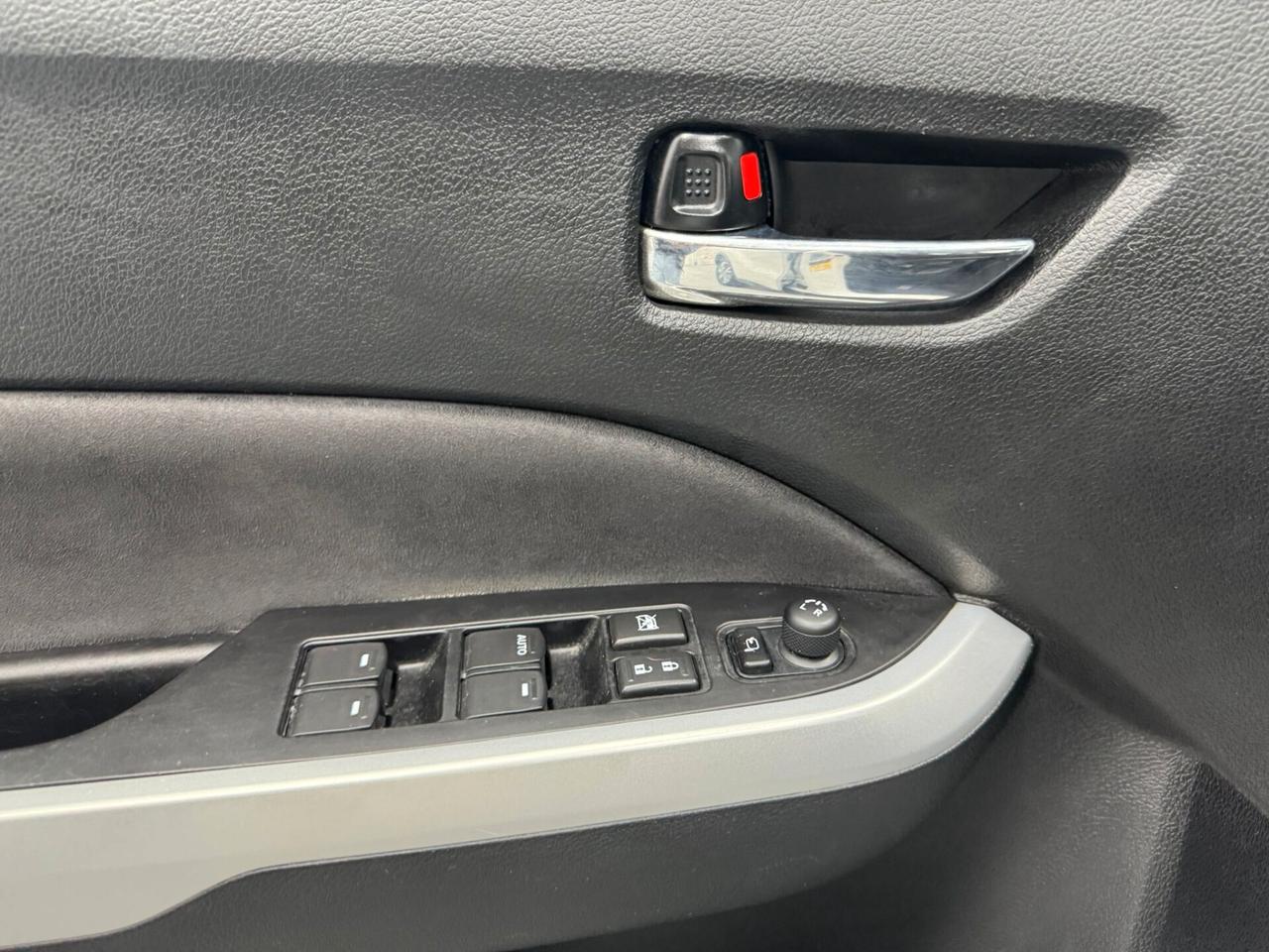 Suzuki Vitara 1.6 VVT A/T V-Top BENZ/GPL